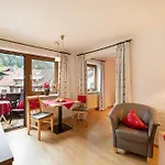 Hotel Familien- Und Wellnesshotel 