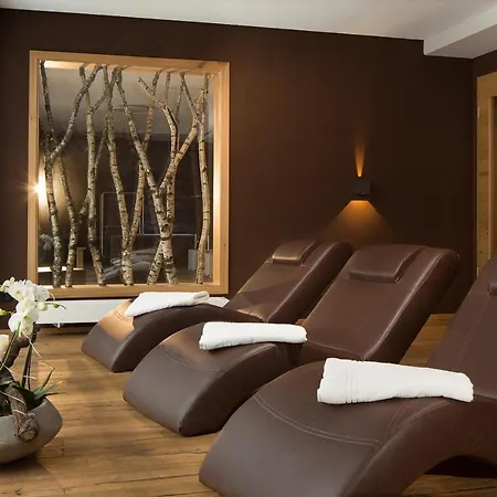Hotel Familien- Und Wellnesshotel 
