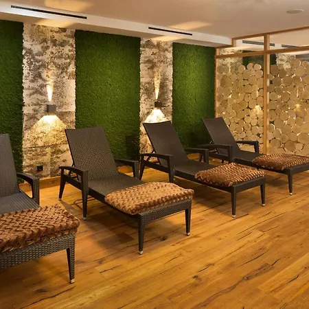 Familien- Und Wellnesshotel 