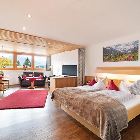 Hotel Familien- Und Wellnesshotel 