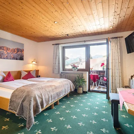 Hotel Familien- Und Wellnesshotel 